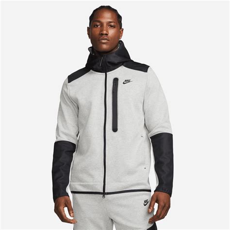 Nike Tech Jackets & Vests